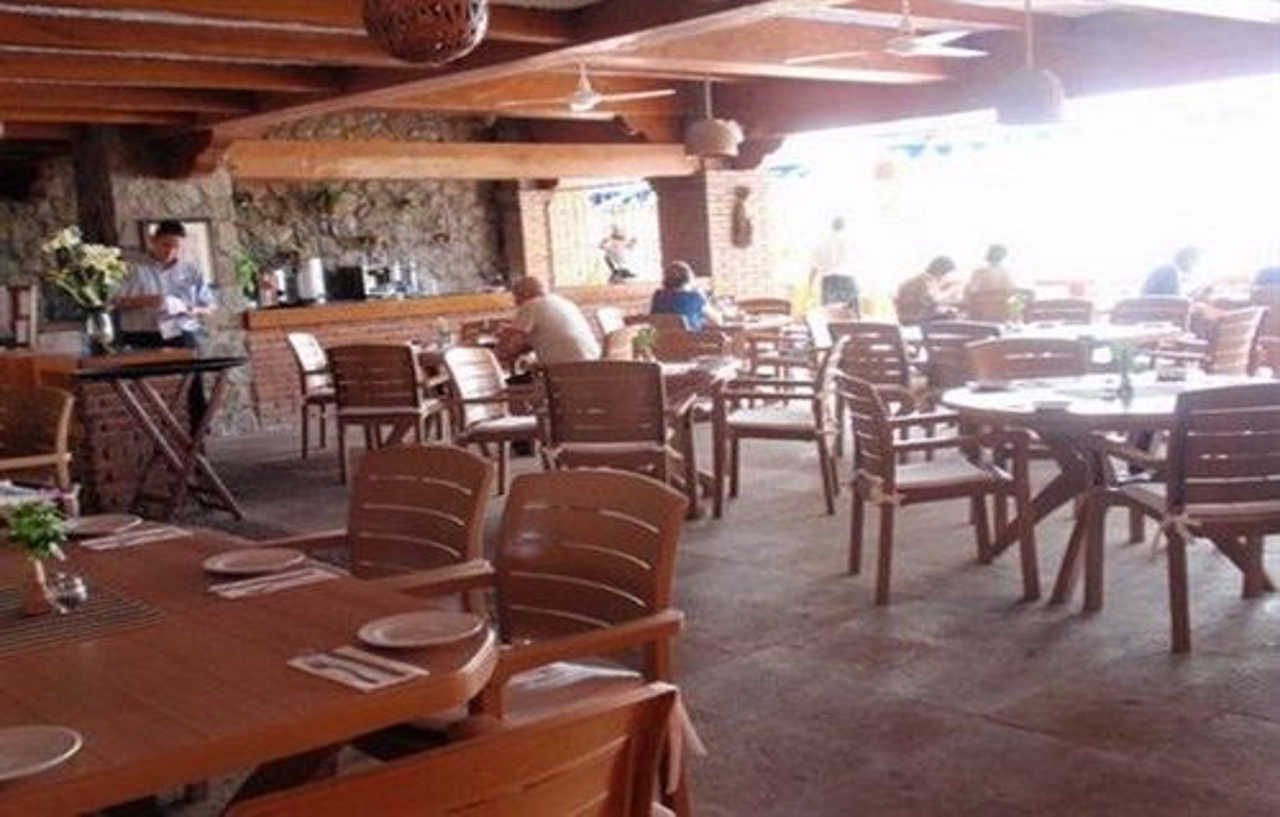Hotel Irma Сиуатанехо Екстериор снимка